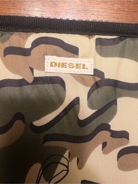 DIESEL  Camouflage Travel Bag - Green/Khaki